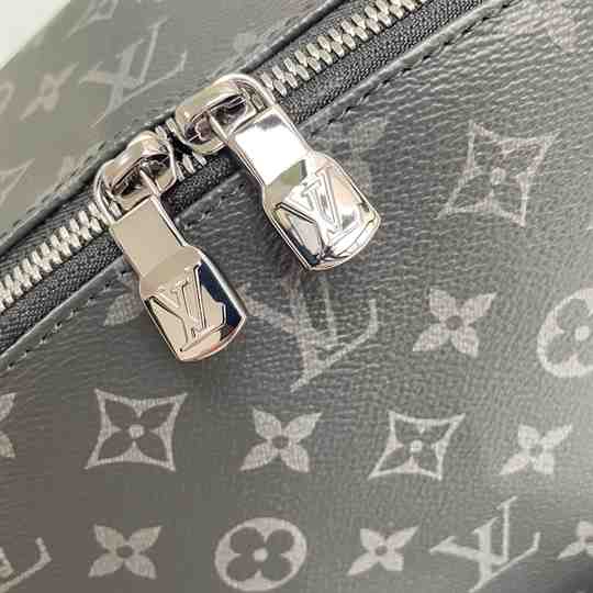 LOUIS VUITTON DISCOVERY BAG - LBP439 - 6