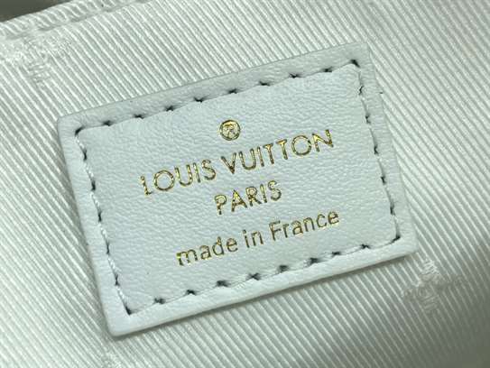 Louis Vuitton Papillon BB Bubblegram Leather - LHB661 - 4