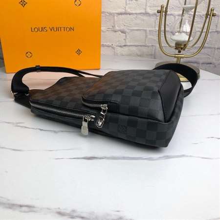 Louis Vuitton Avenue Sling Bag - LMB313 - 8