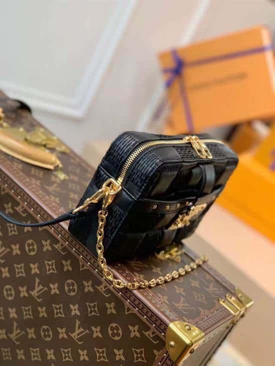 Louis Vuitton Troca PM - LHB463 - 7