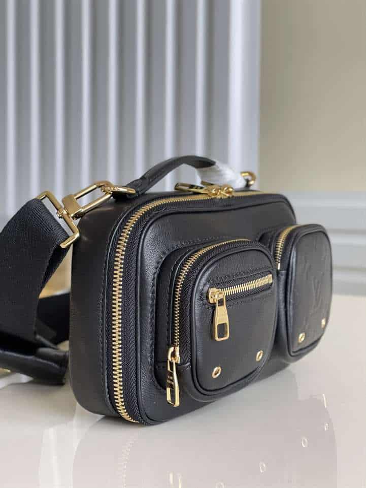 Louis Vuitton Utility Crossbody - LHB199 - 3