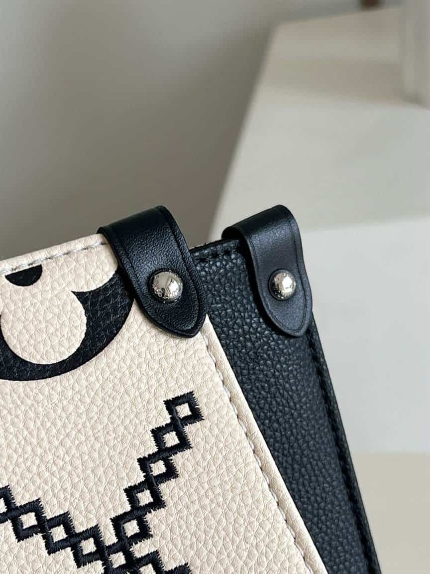 Louis Vuitton Onthego MM - LTB520 - 8