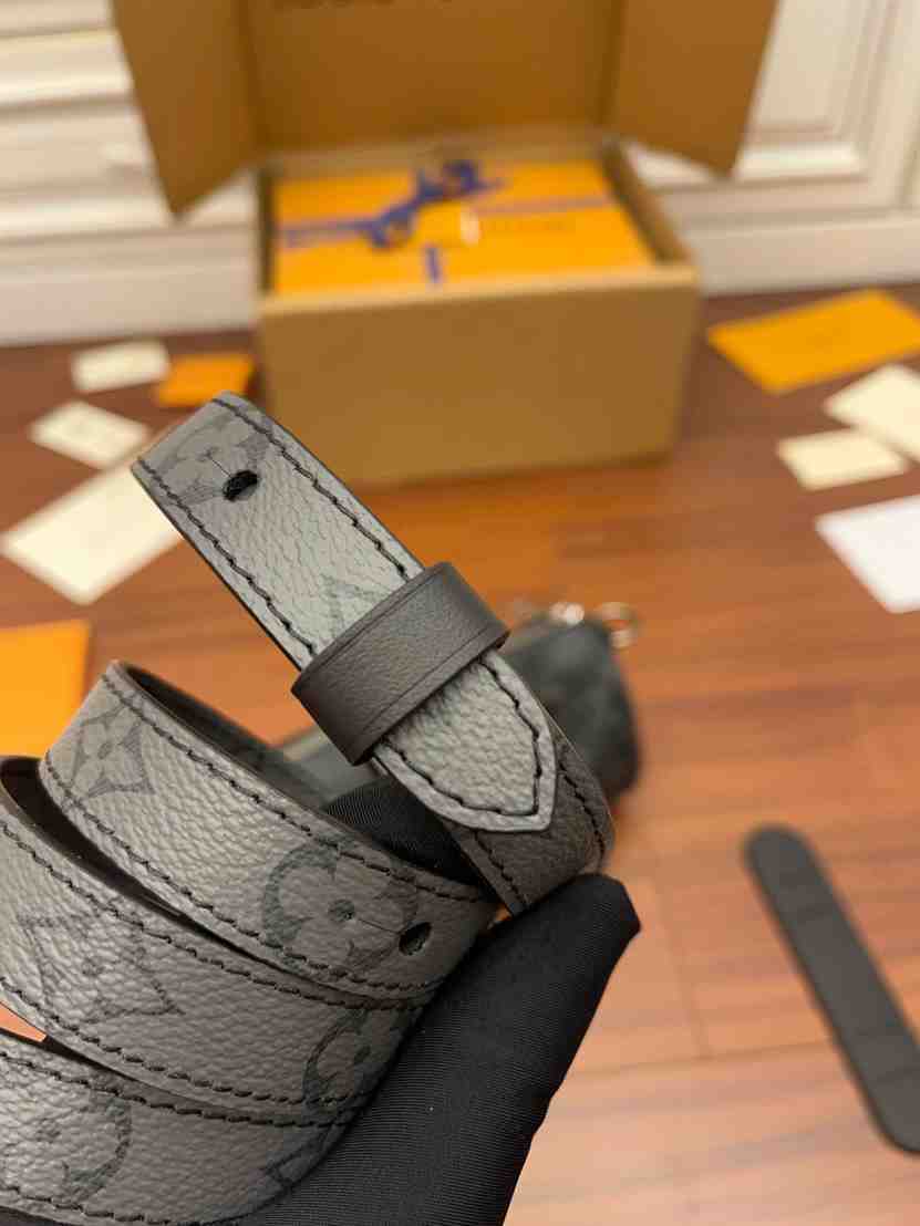LOUIS VUITTON SHOULDER BAG - LMB330 - 8