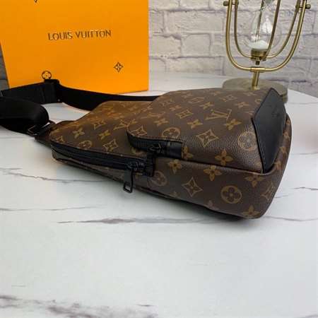 Louis Vuitton Avenue Sling Bag - LMB314 - 9