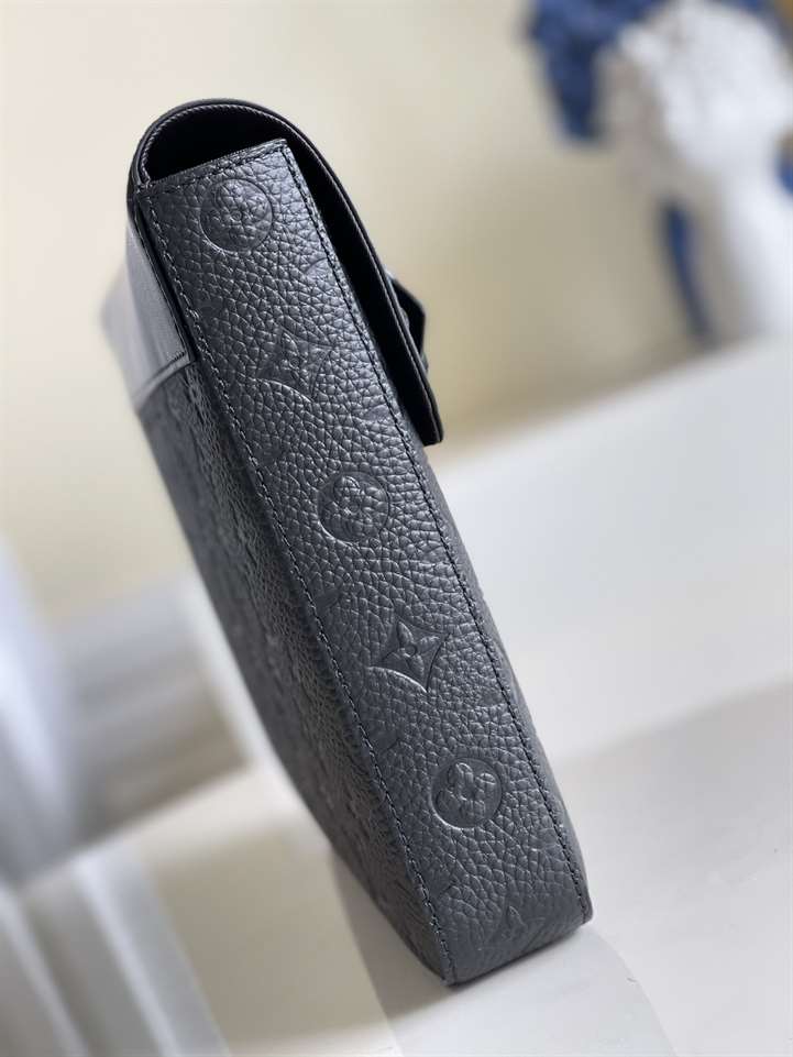 Louis Vuitton Pochette Steamer - LP219 - 8