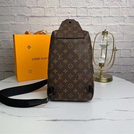 Louis Vuitton Avenue Sling Bag - LMB314 - 3