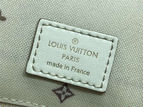 Louis Vuitton Tote OnTheGo GM - LTB545 - 7