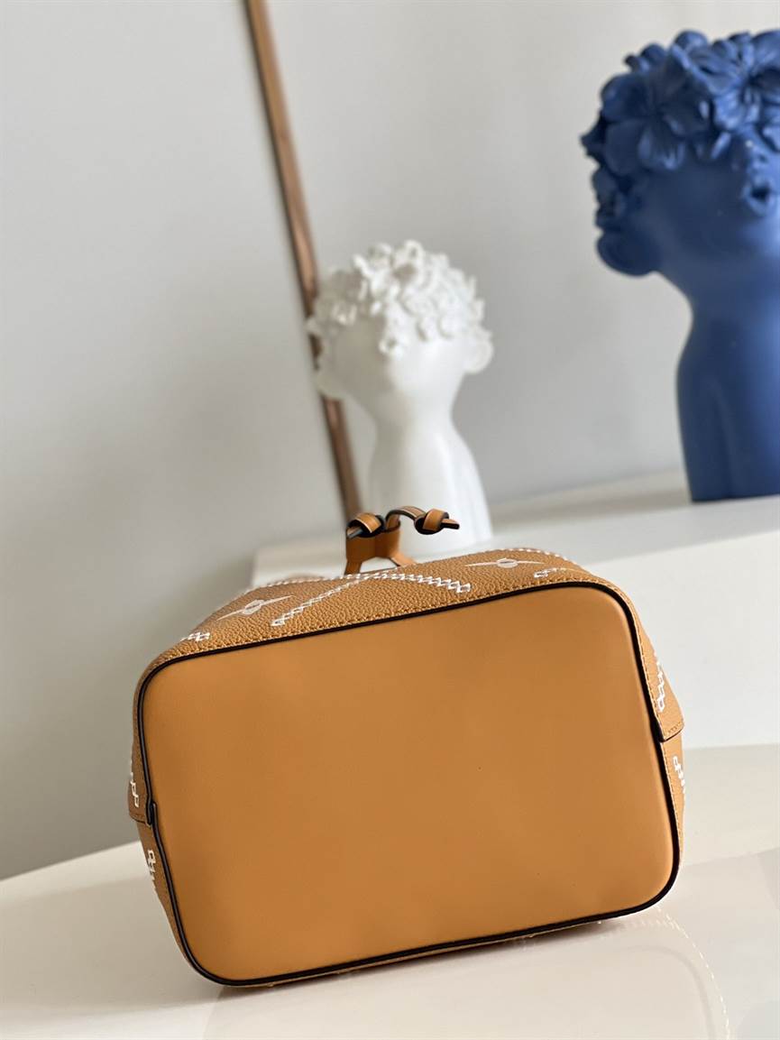 Louis Vuitton NéoNoé BB Monogram Empreinte - LHB510 - 4