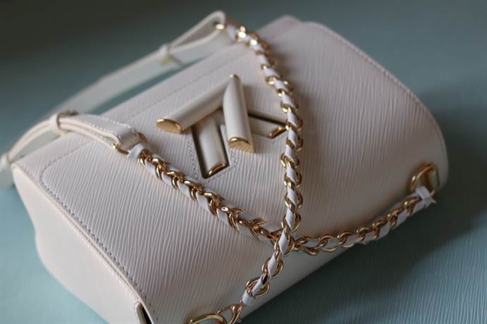 Louis Vuitton Twist PM - LHB567 - 8