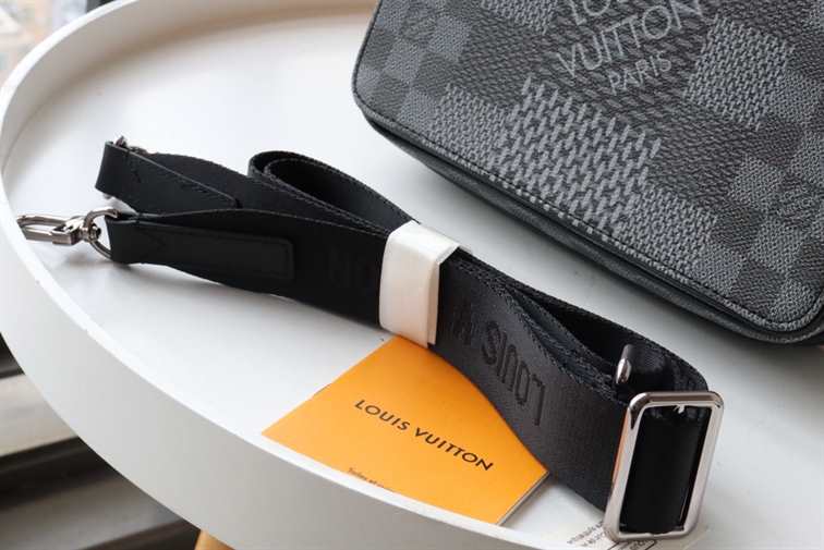 LOUIS VUITTON DAMIER INFINI CLUTCH - LMB337 - 6