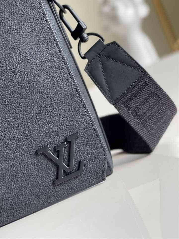 LOUIS VUITTON AEROGRAM - LMB334 - 3