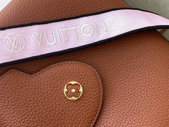 Louis Vuitton Capucines BB Capucines - LHB494 - 9