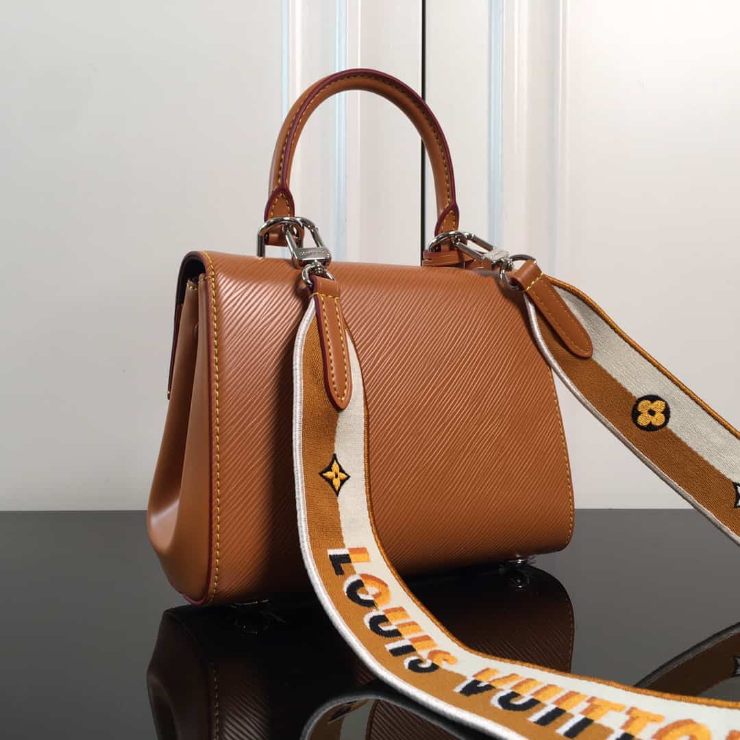 Louis Vuitton Cluny Mini - LHB478 - 9