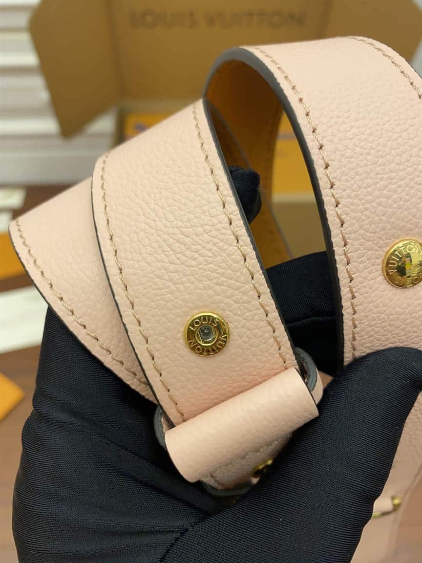 Louis Vuitton Lockme Tender - LHB471 - 8