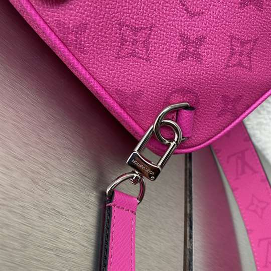 Louis Vuitton Outdoor Slingbag - LMB173 - 10