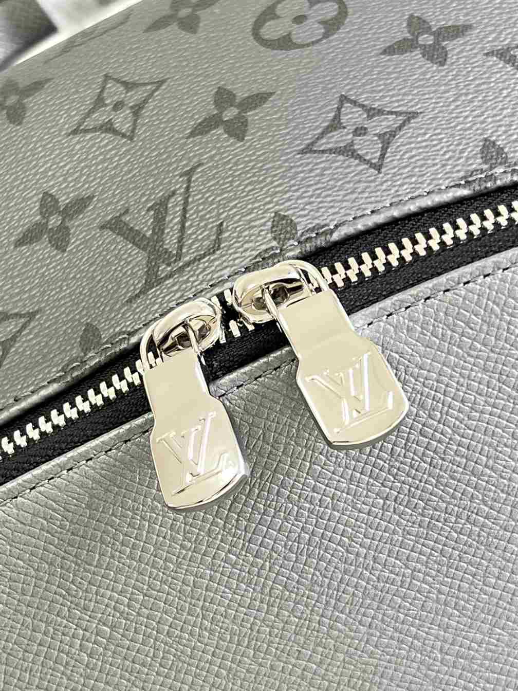 LOUIS VUITTON DISCOVERY TAIGARAMA BAG - LBP435 - 10
