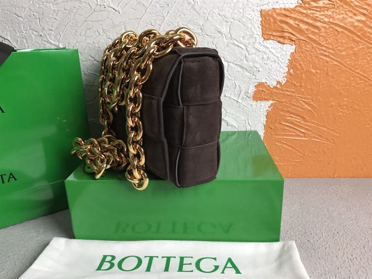 Bottega veneta Women's Chain Cassette in Fondant - PBV03 - 9