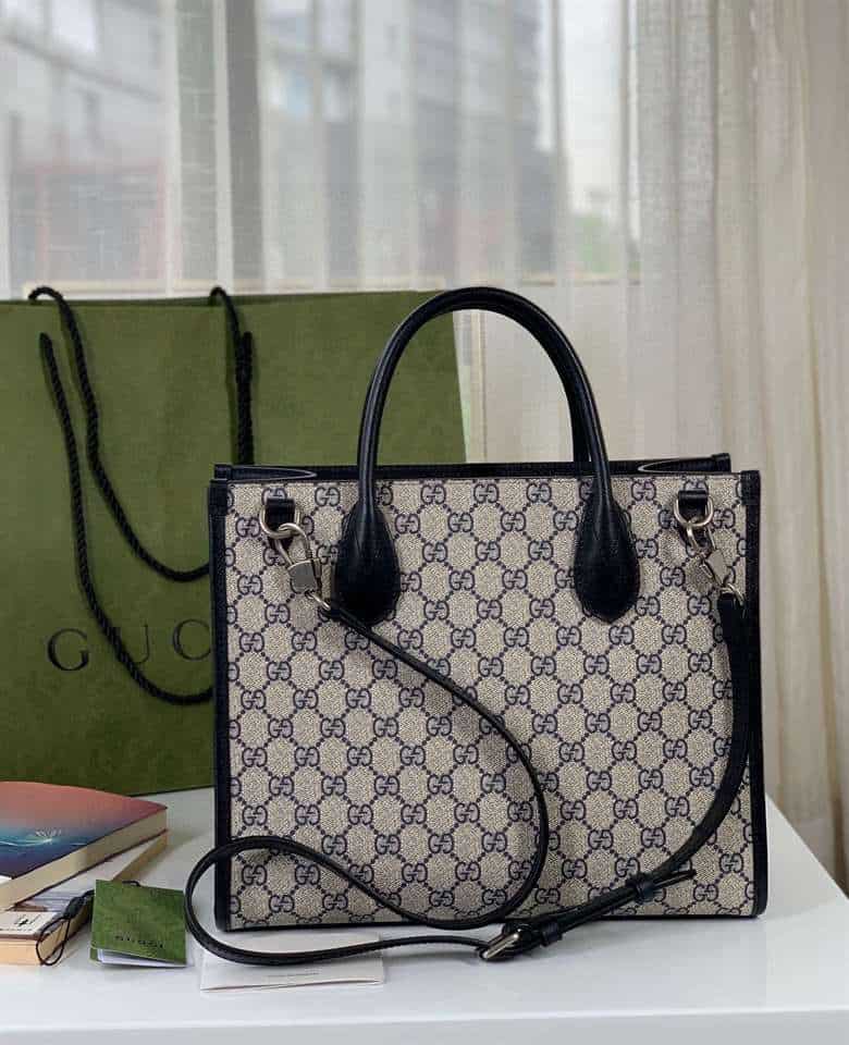 Medium tote bag with Interlocking G - GTB172 - 3