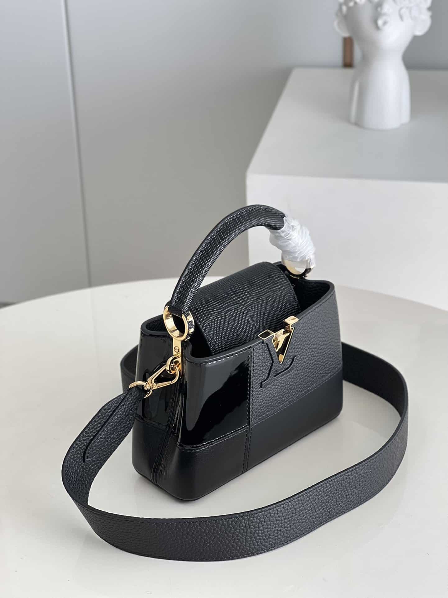 Louis Vuitton Capucines BB Capucines - LHB487 - 10