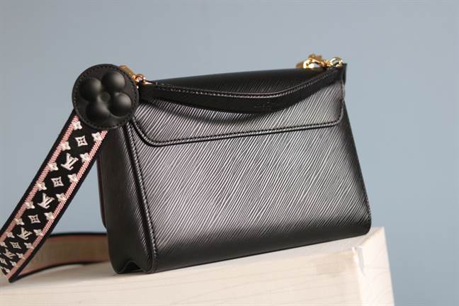 Louis Vuitton Twist PM - LHB585 - 3