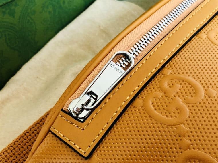 GG Embossed Belt Bag - GBB026 - 8