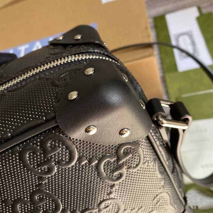 Gg Embossed Shoulder Bag In Black Leather GMB011 - 7