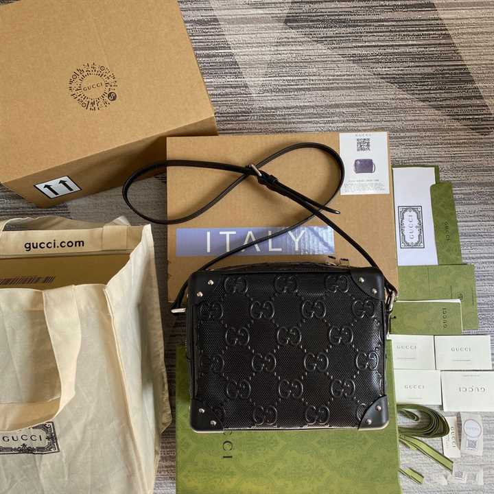 Gg Embossed Shoulder Bag In Black Leather GMB011 - 3