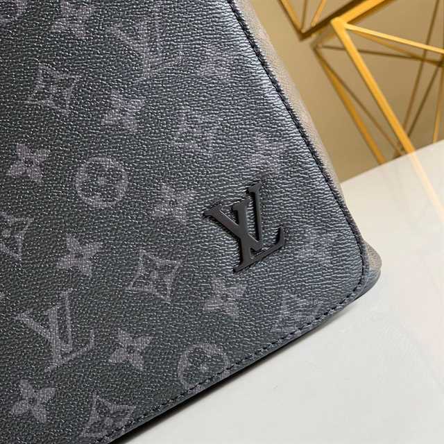 Louis Vuitton District Mm Monogram Eclipse Canvas LMB023 - 7