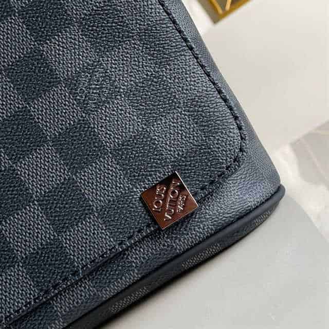 Louis Vuitton District Pm Damier Ebene Canvas LMB065 - 7