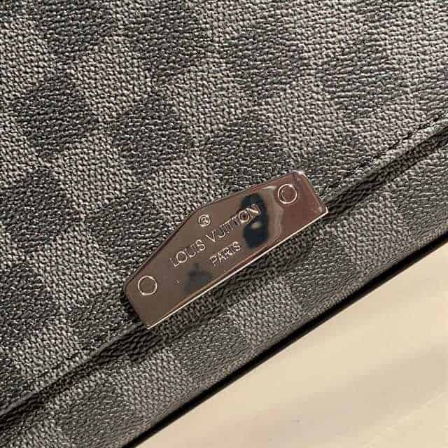 Louis Vuitton District Pm Damier Graphite Canvas LMB030 - 8