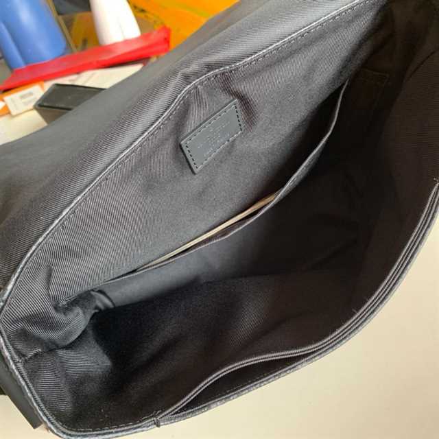 Louis Vuitton District Pm Monogram Eclipse Canvas LMB024 - 4