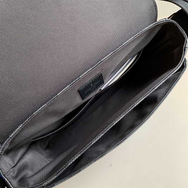 Louis Vuitton Flap Messenger Damier Graphite Canvas LMB035 - 4
