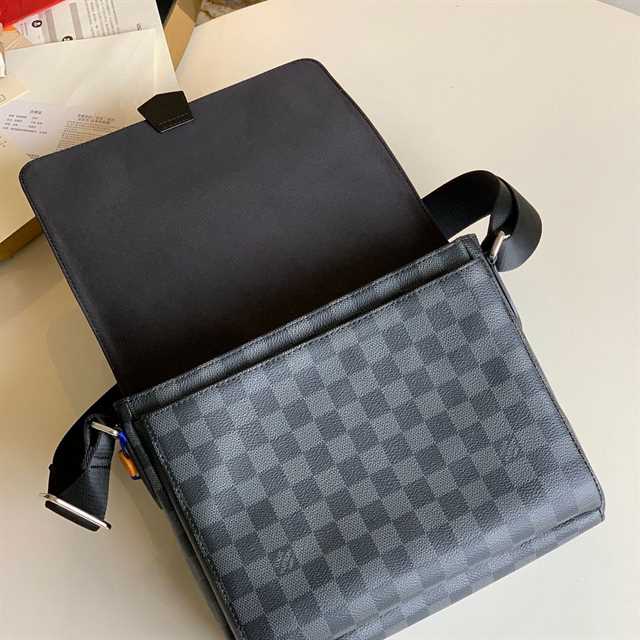 Louis Vuitton Flap Messenger Damier Graphite Canvas LMB035 - 5