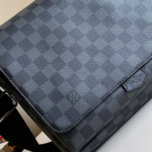 Louis Vuitton Flap Messenger Damier Graphite Canvas LMB035 - 6