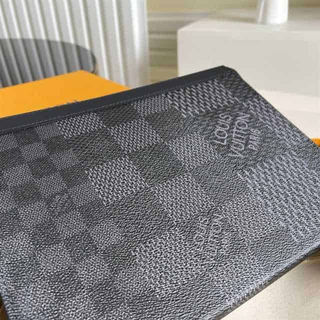 Louis Vuitton Pochette Voyage Mm Damier Graphite Canvas LP52 - 7