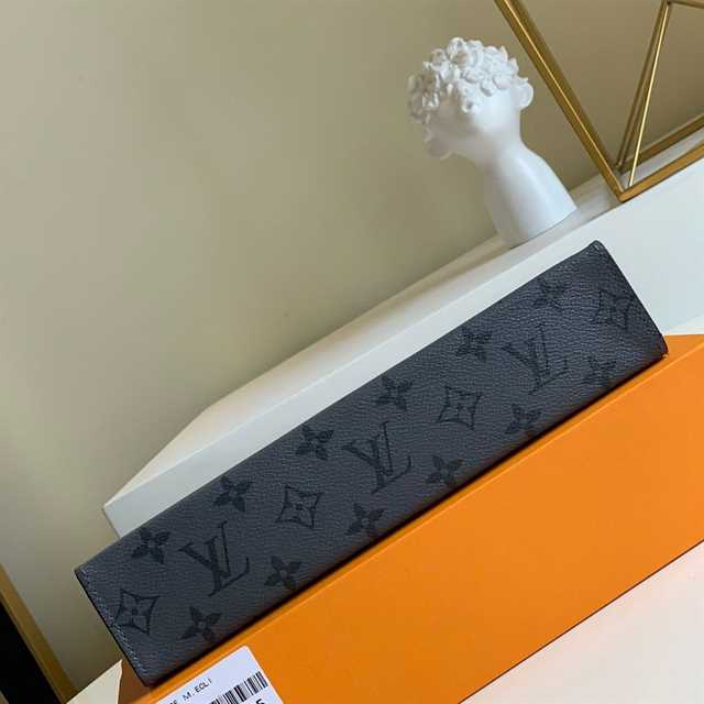 Louis Vuitton Pochette Voyage Mm Monogram Eclipse Canvas LP56 - 8