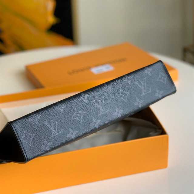 Louis Vuitton Pochette Voyage Mm Monogram Eclipse LP19 - 8