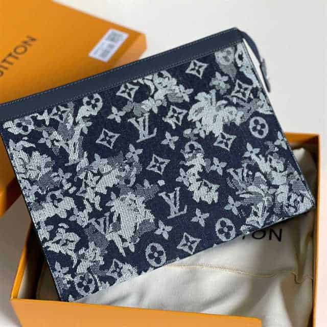 Louis Vuitton Pochette Voyage Monogram Tapestry Canvas LP53 - 2