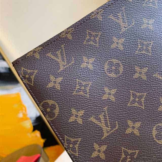Louis Vuitton Toiletry Pouch 26 Epi Monogram Canvas LP55 - 6