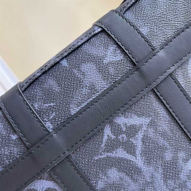 Louis Vuitton Trunk Messenger Monogram Canvas LMB026 - 7