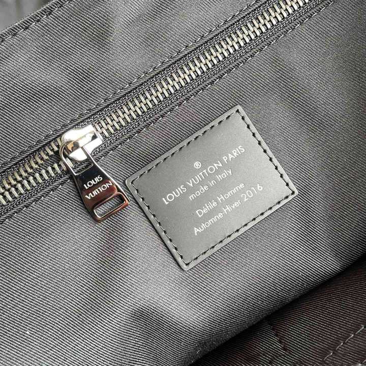 M40510 Louis Vuitton Messenger Mm Voyager LMB066 - 7