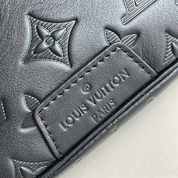 Louis Vuitton Discovery Bumbag Monogram Shadow Calf Leather - LBB010 - 7