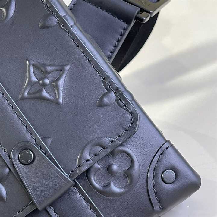 Louis Vuitton Trunk Slingbag Black Monogram Seal Cowhide Leather - LBB08 - 9