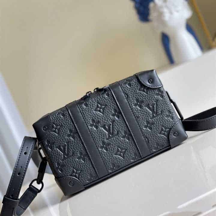 Louis Vuitton Soft Trunk Wallet Taurillon Monogram Leather LMB015 - 2