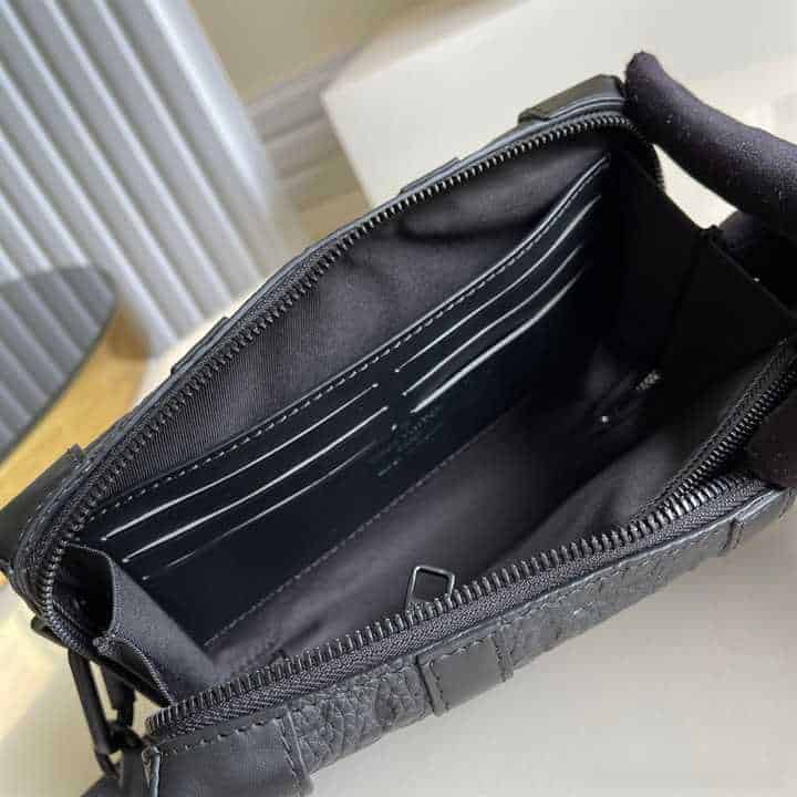 Louis Vuitton Soft Trunk Wallet Taurillon Monogram Leather LMB015 - 6