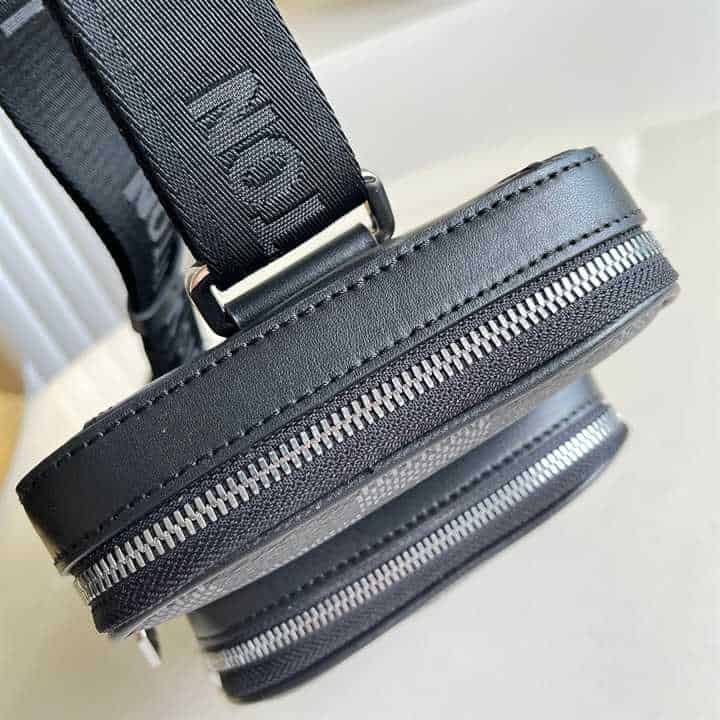 Louis Vuitton Amazone Slingbag Gray Damier Graphite 3D Coated Canvas - LMB013 - 4